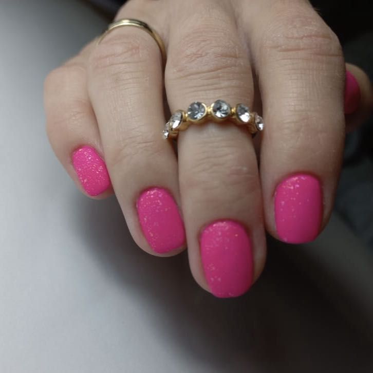 Manicure hybrydowy - przykład pracy